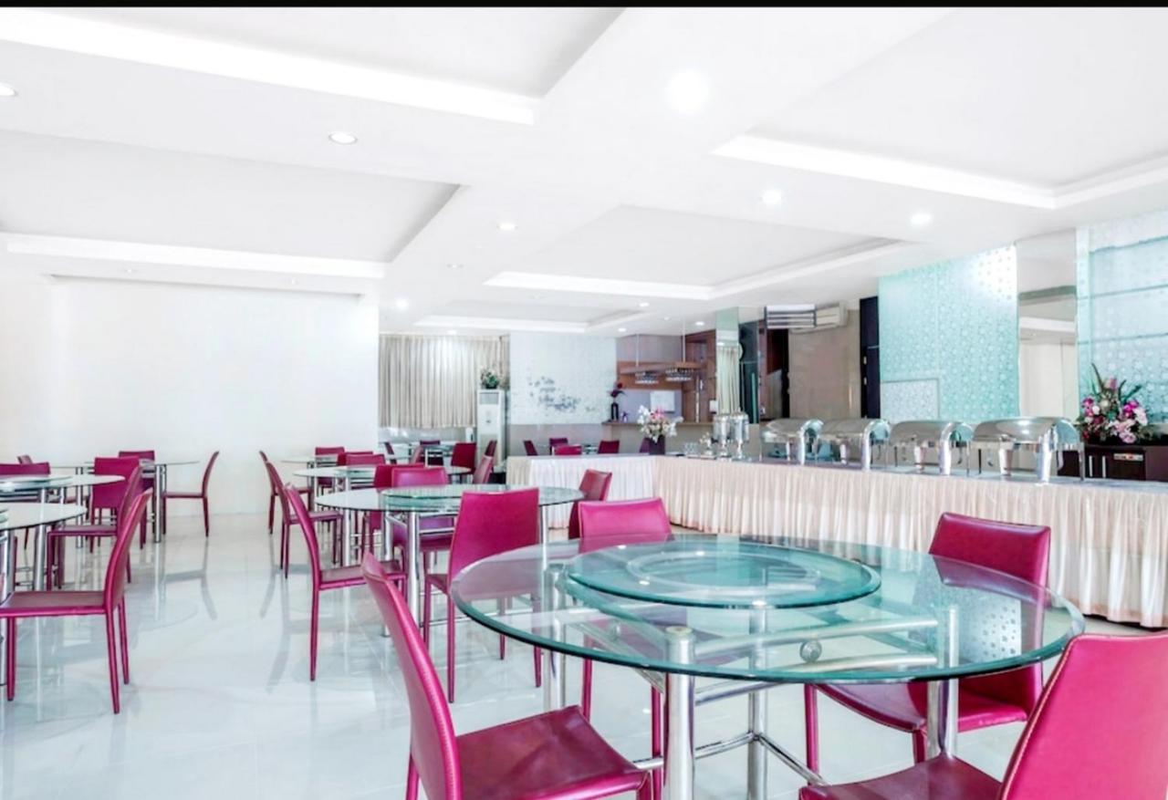 Agraha Andalas Hotel Μακασάρ Εξωτερικό φωτογραφία