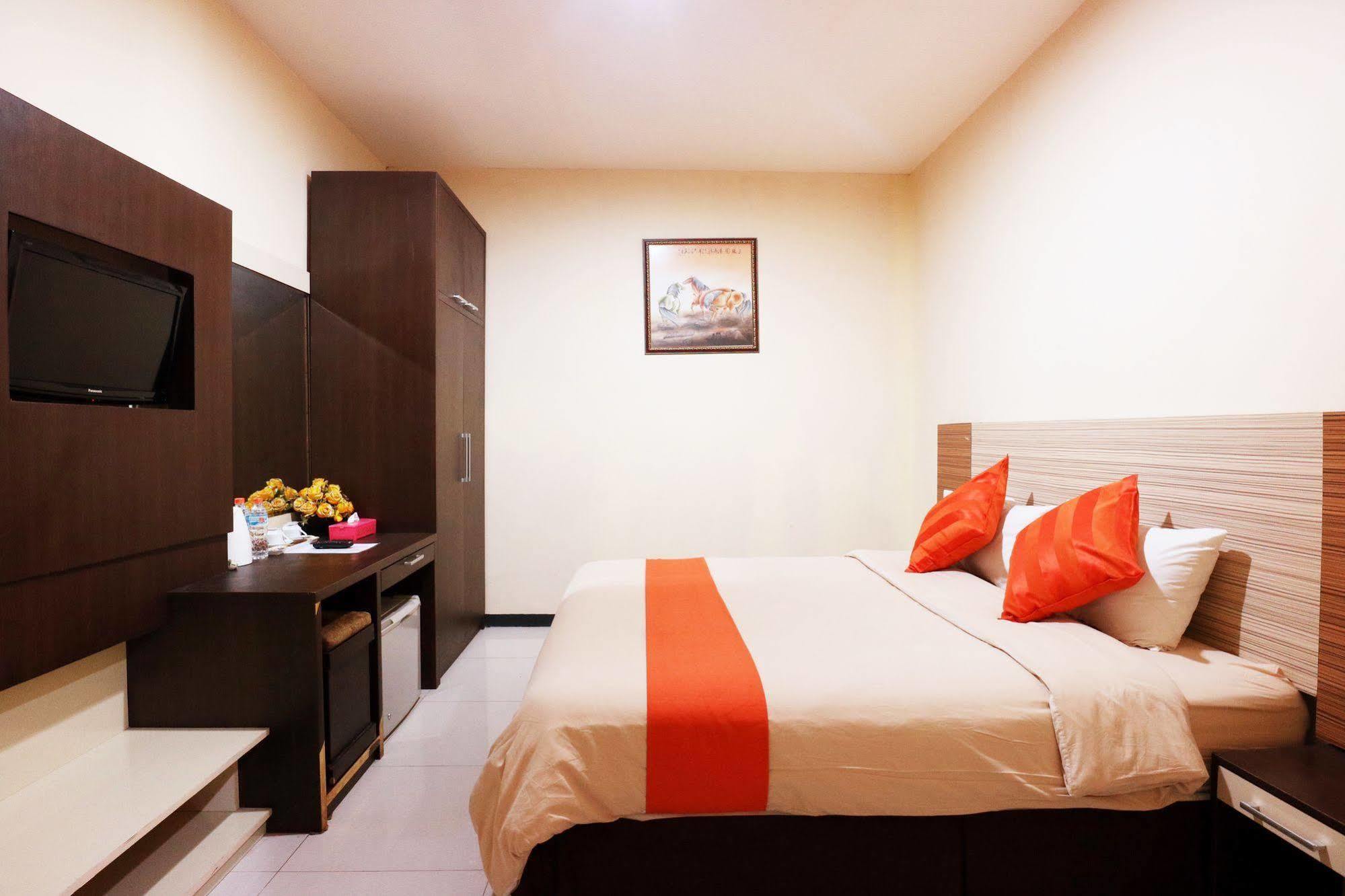 Agraha Andalas Hotel Μακασάρ Εξωτερικό φωτογραφία