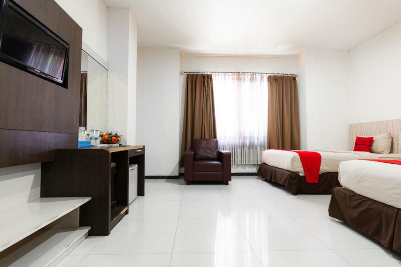Agraha Andalas Hotel Μακασάρ Εξωτερικό φωτογραφία