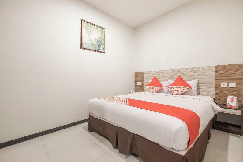 Agraha Andalas Hotel Μακασάρ Εξωτερικό φωτογραφία